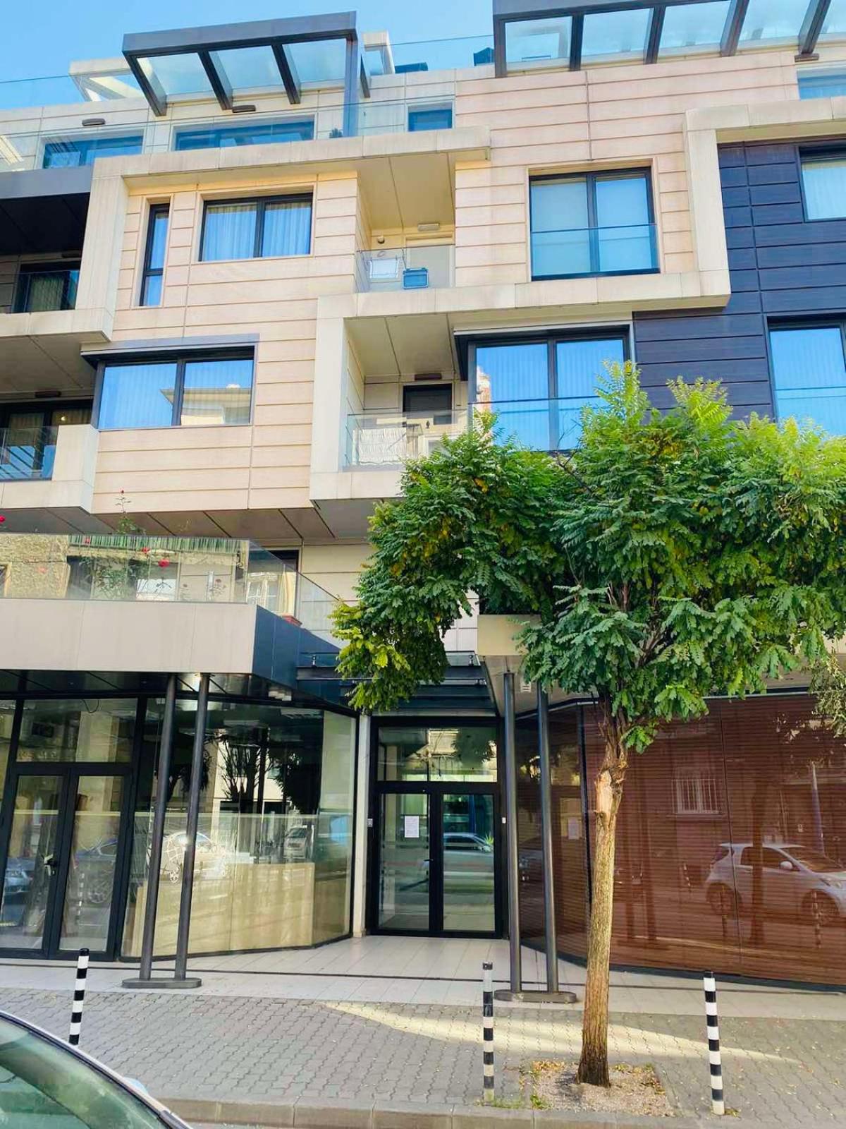 FREESIA apartment with underground parking