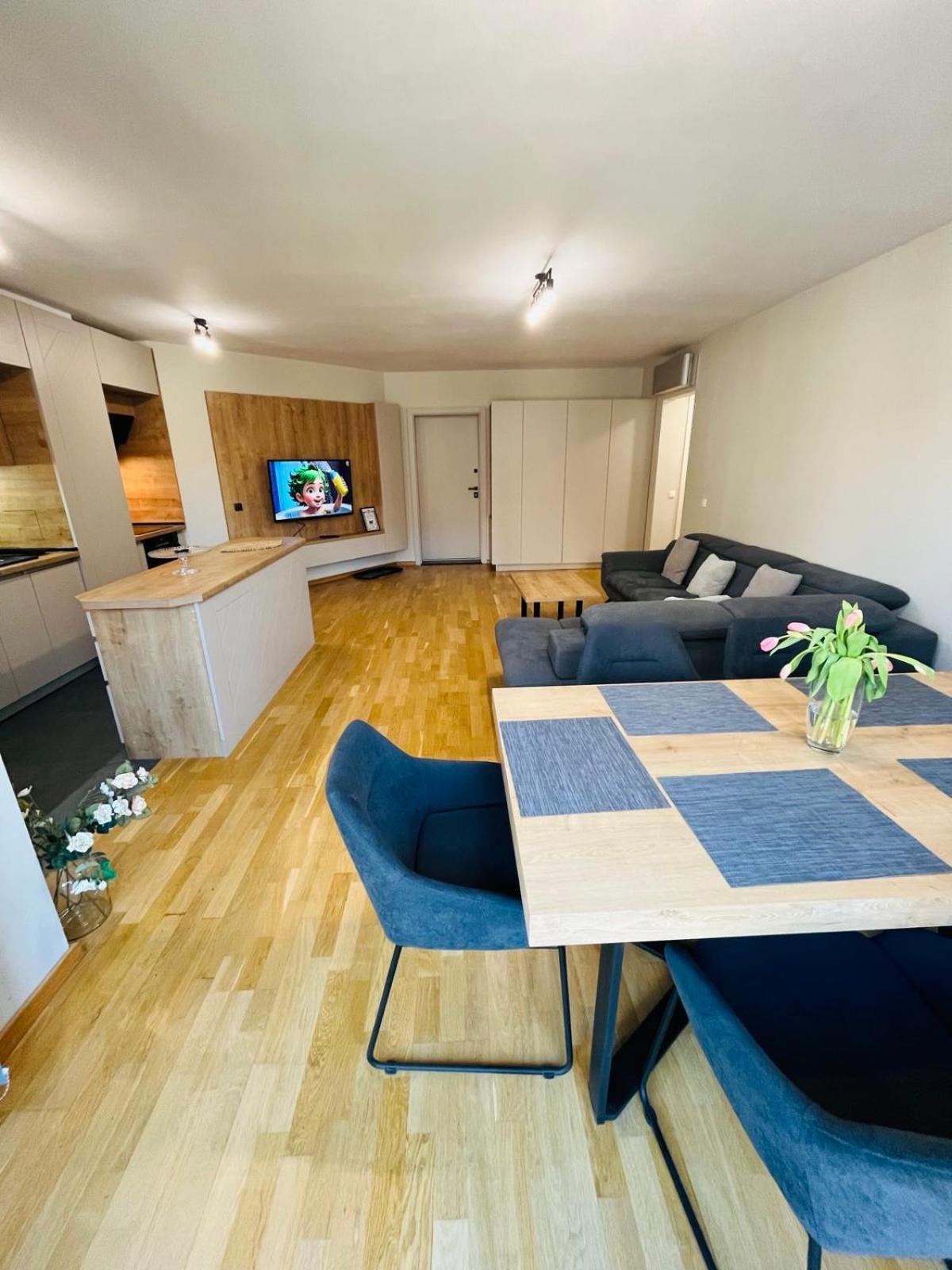 FREESIA apartment with underground parking