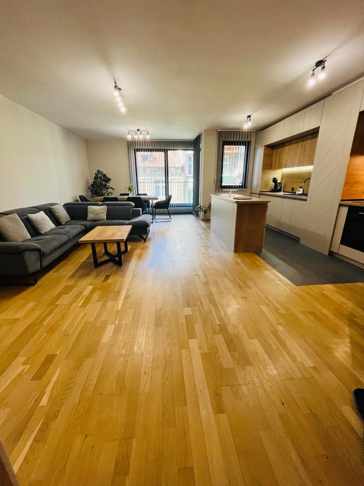 FREESIA apartment with underground parking