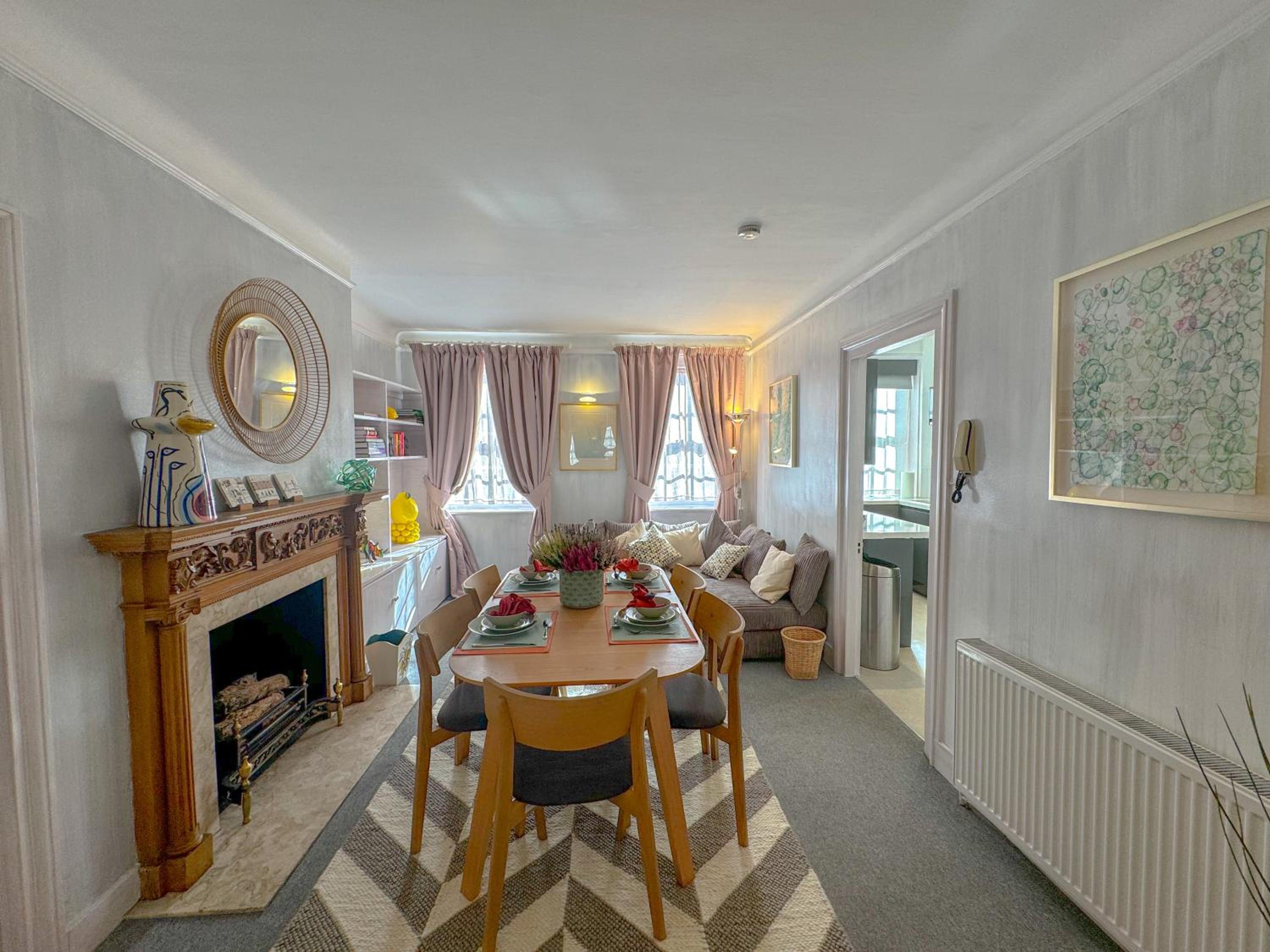 Culross Residences