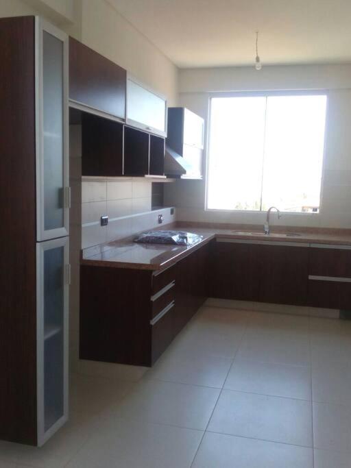Acogedora habitación en amplio departamento