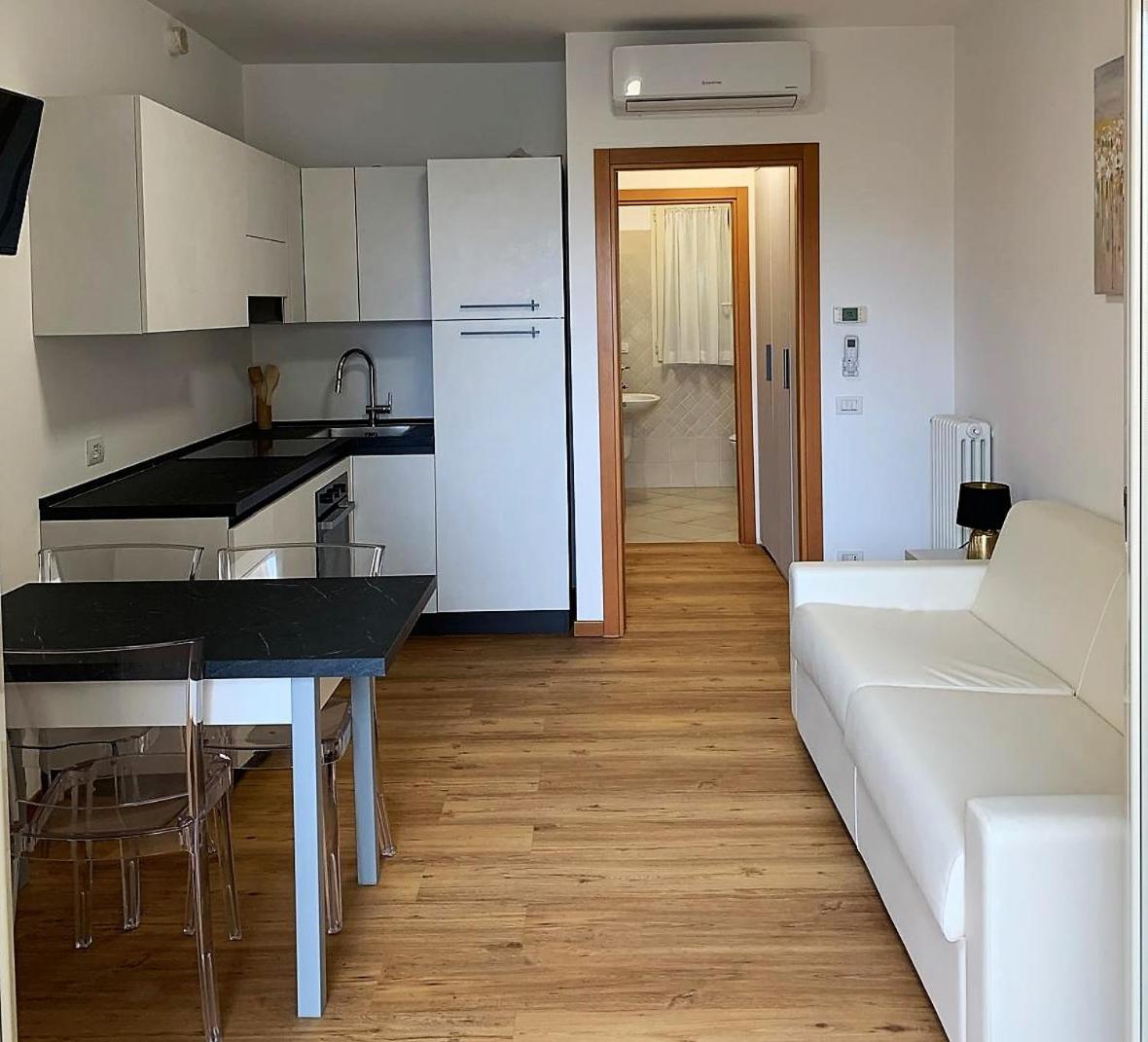 Paradiso 2 Suite Apartment