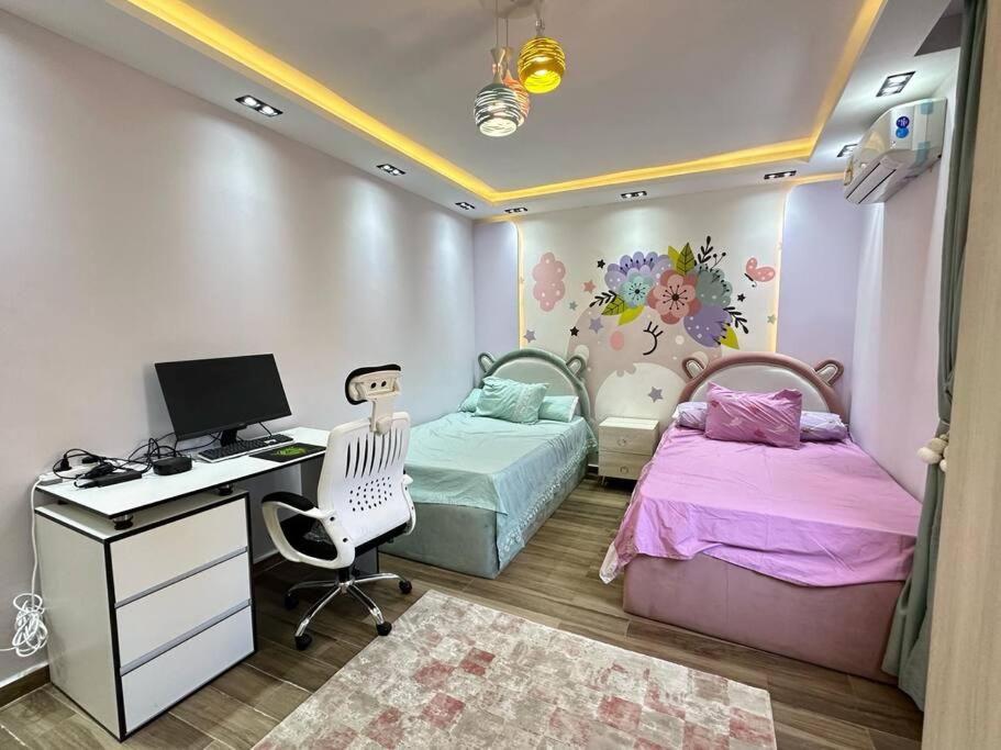 New Apartment in Pyramids Gardens Area of Cairo
