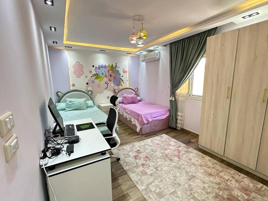 New Apartment in Pyramids Gardens Area of Cairo