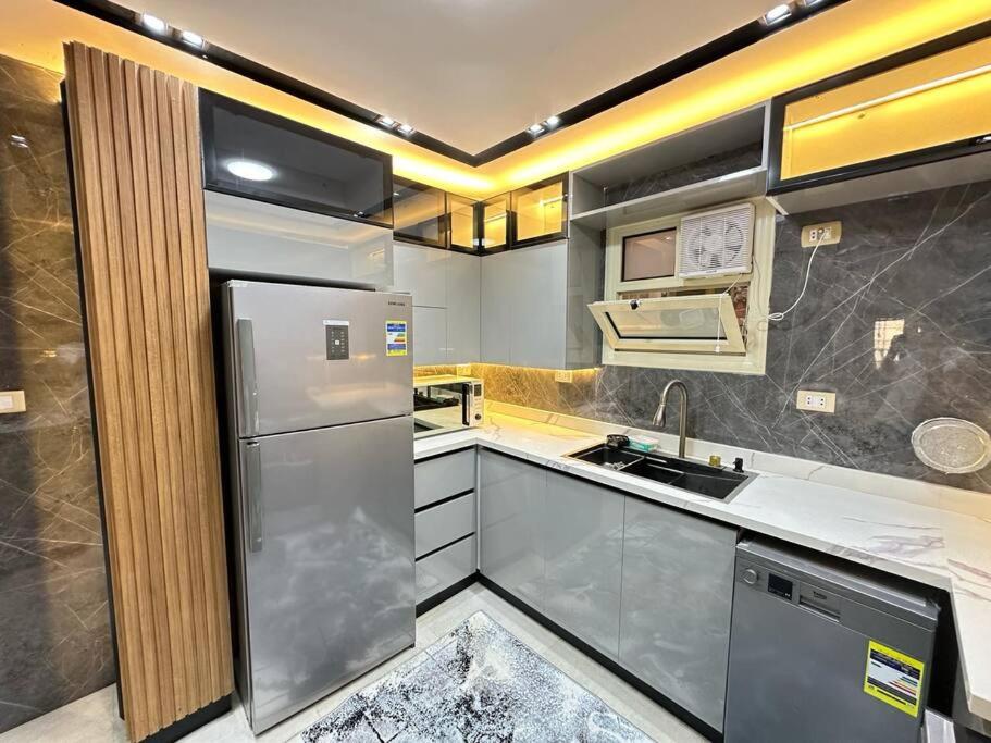 New Apartment in Pyramids Gardens Area of Cairo