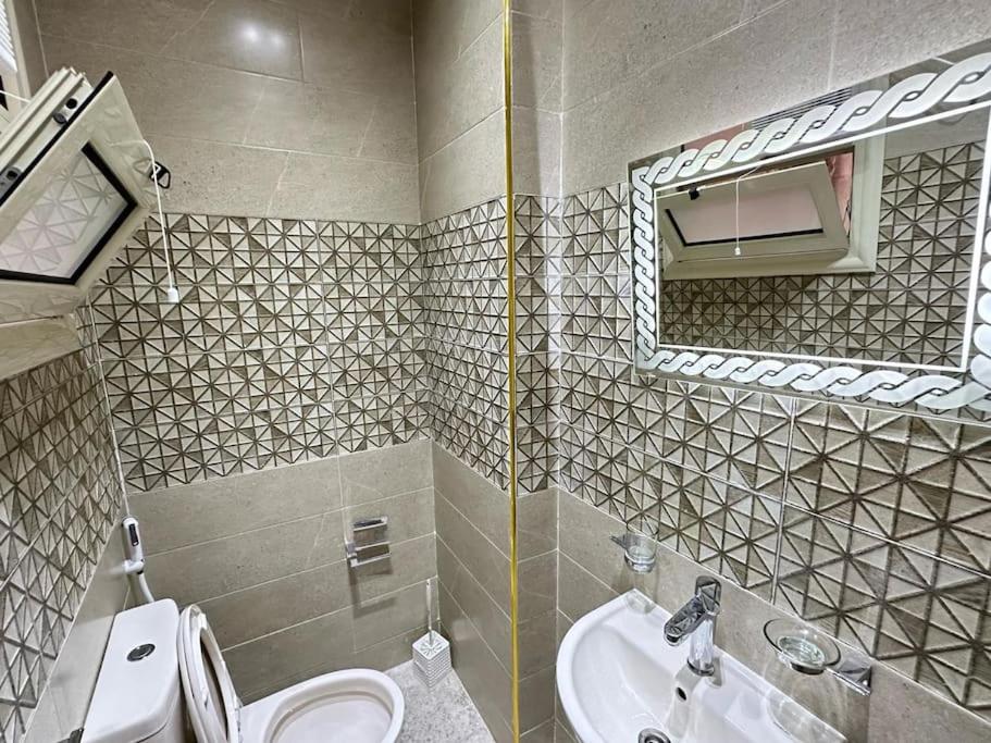 New Apartment in Pyramids Gardens Area of Cairo