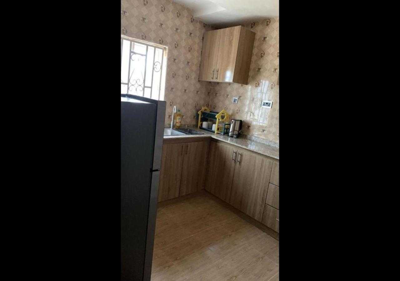 SHORT Rental view 3
