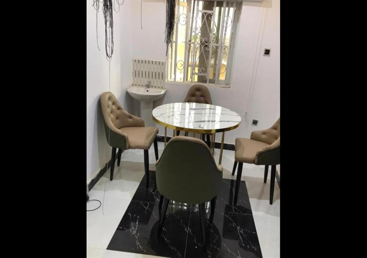 SHORT Rental view 5