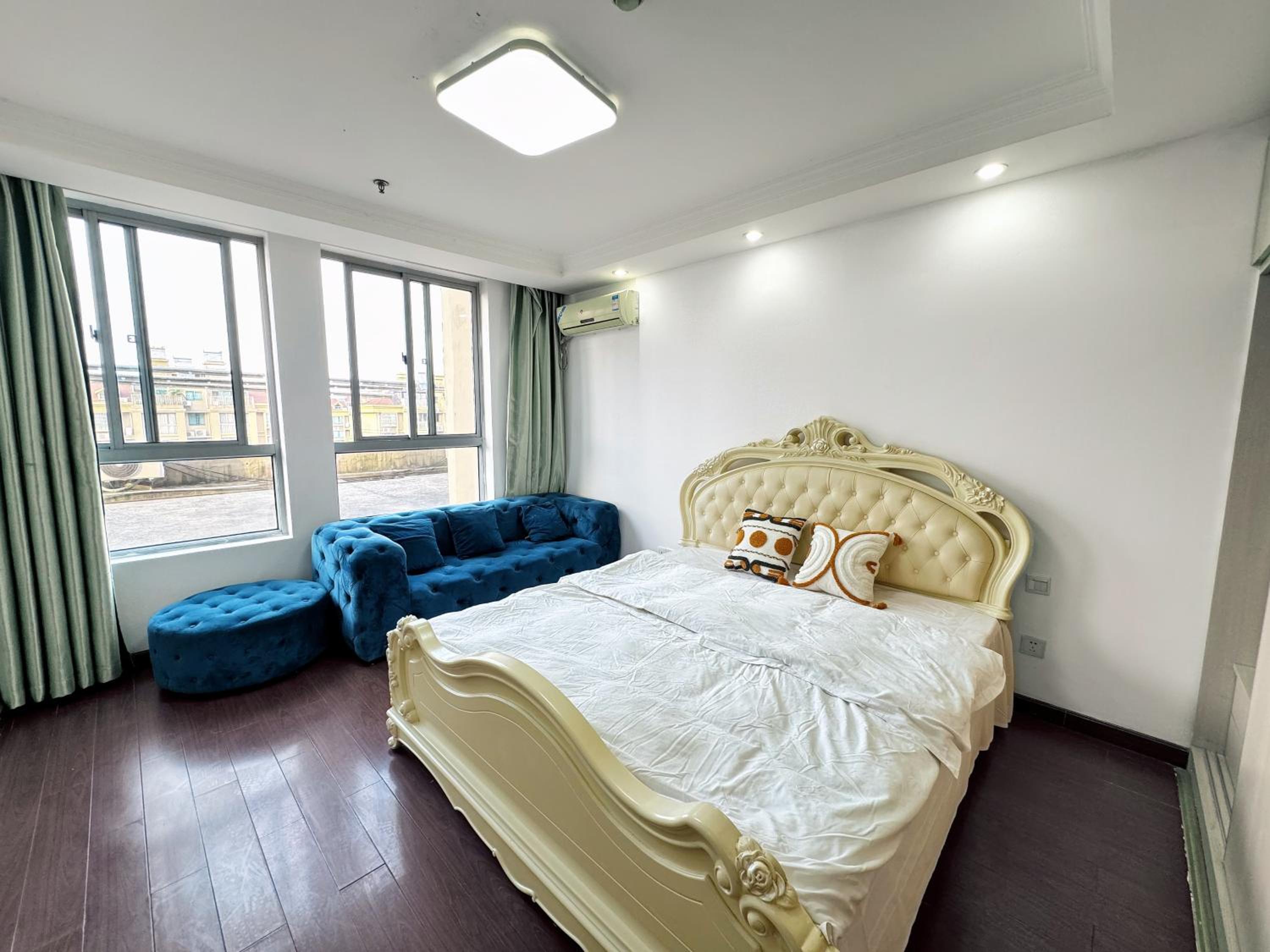 Jiaxing Yicheng Apartment