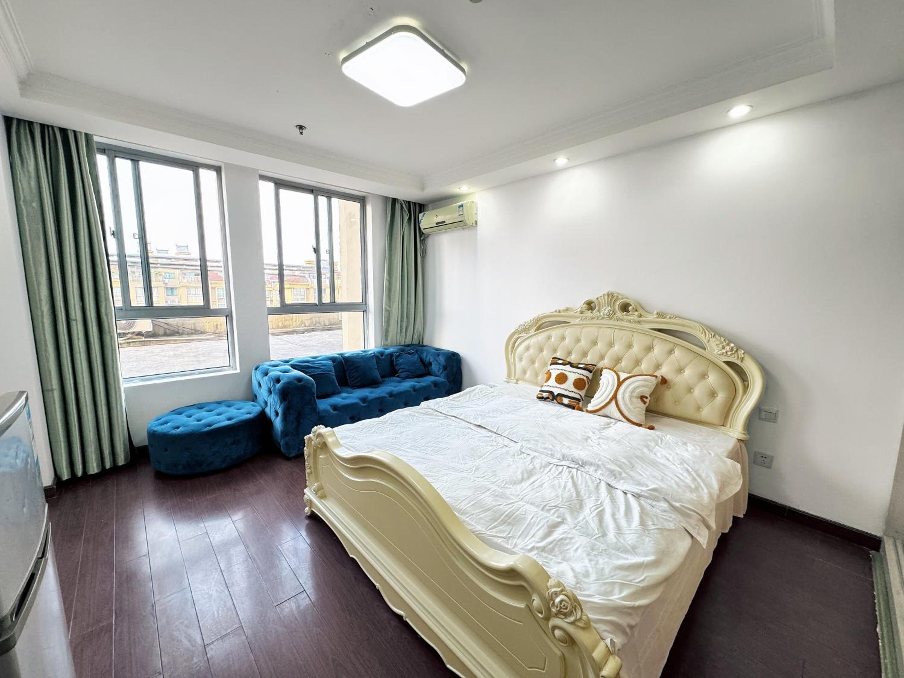 Jiaxing Yicheng Apartment