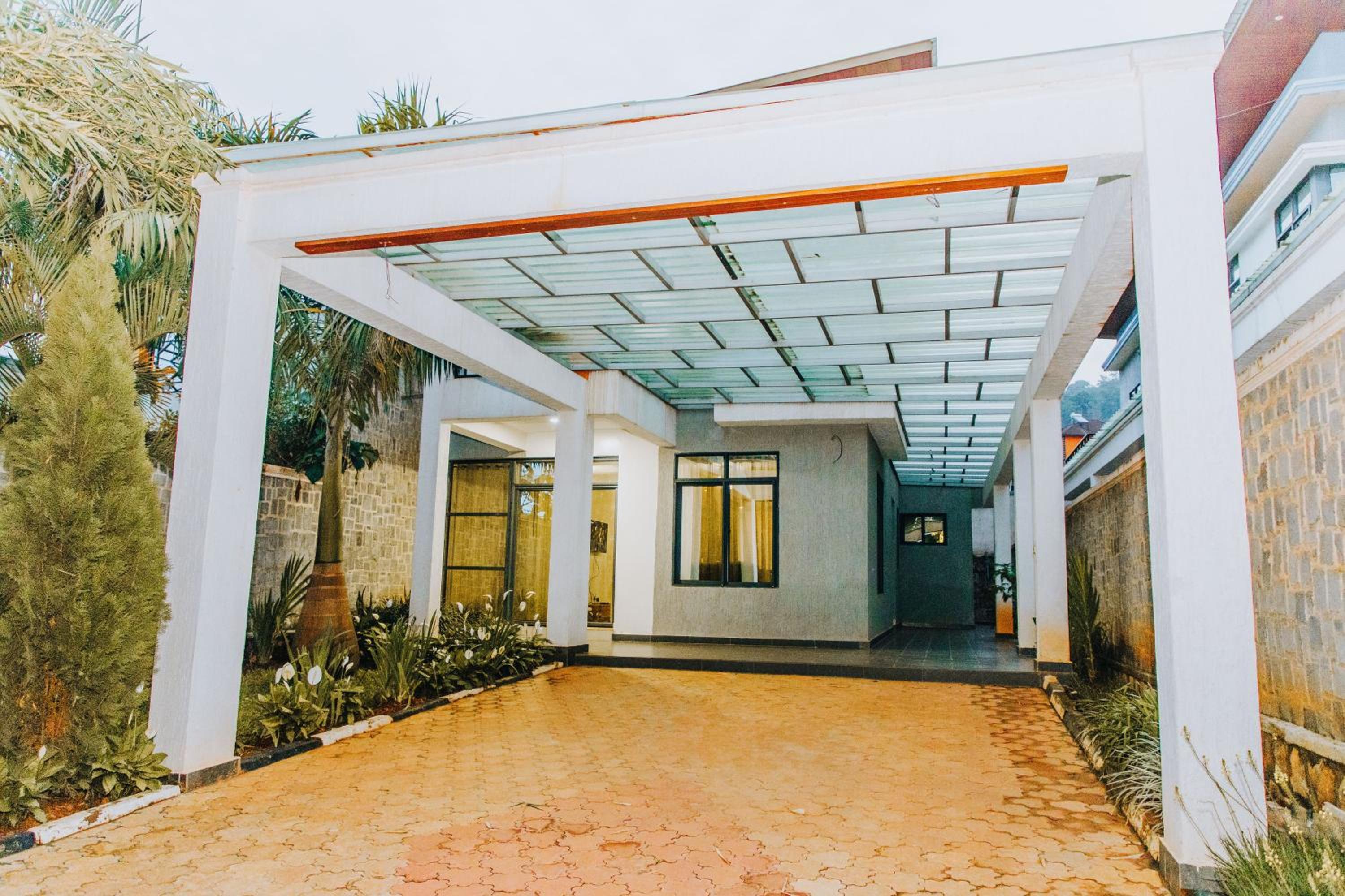 Matrina Palace