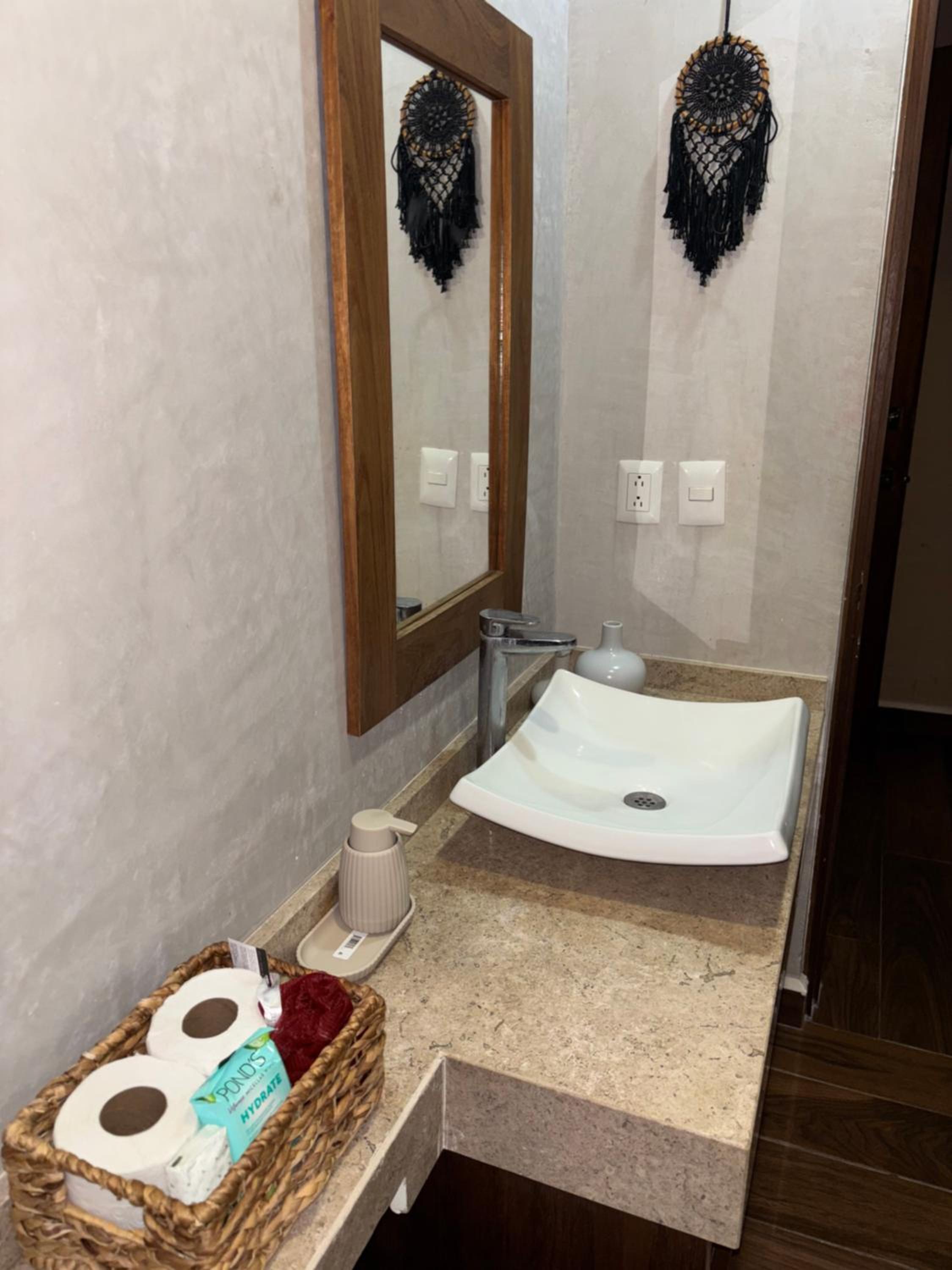 Photo 31