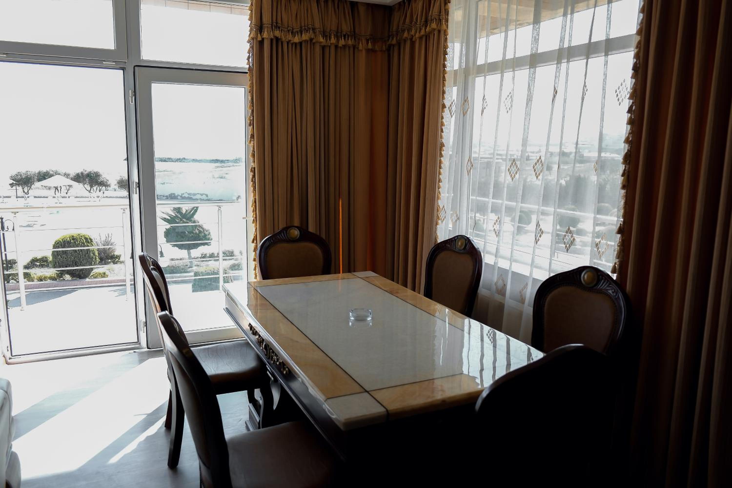 Xazri Villa Sea Side