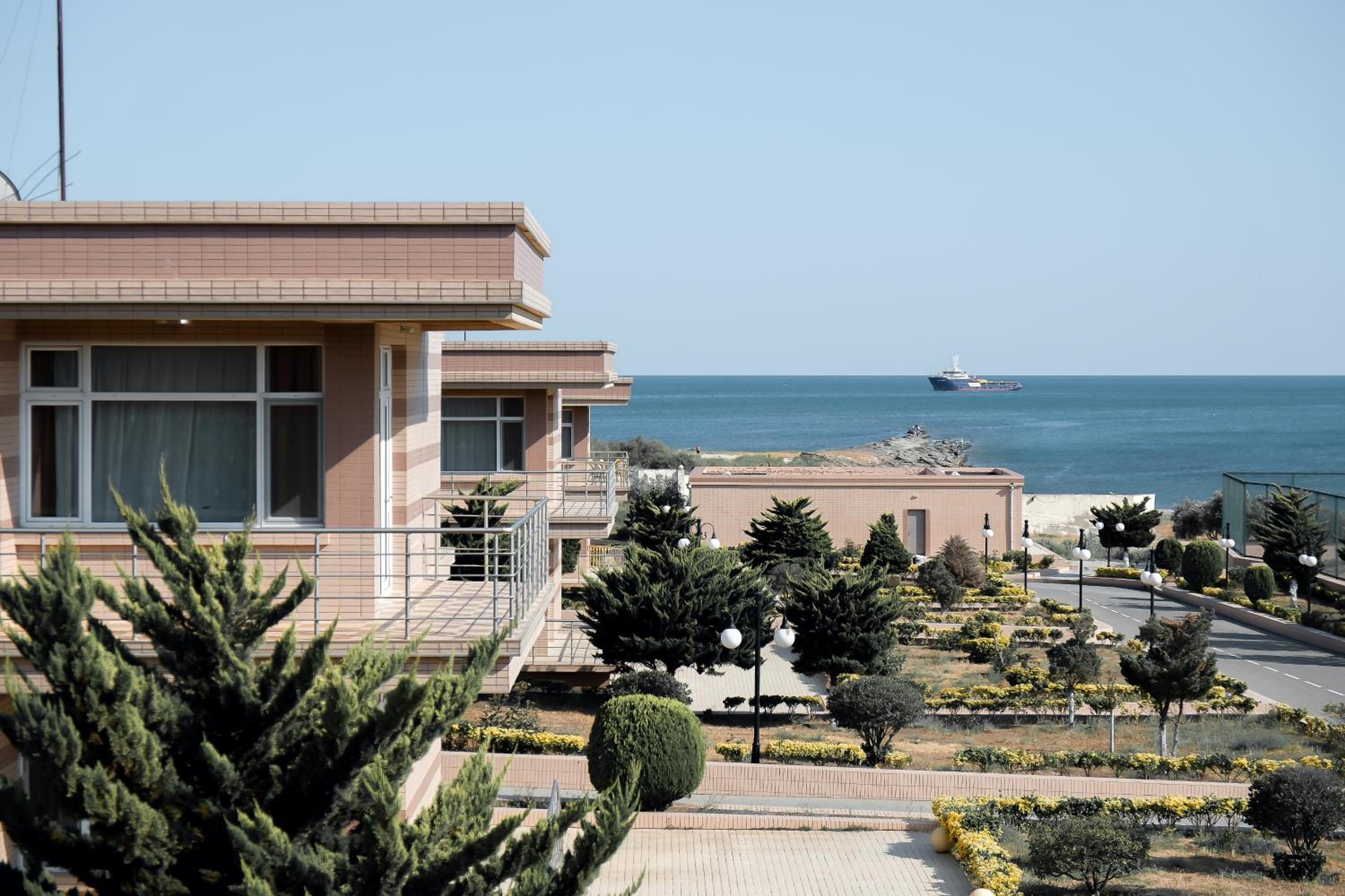 Xazri Villa Sea Side
