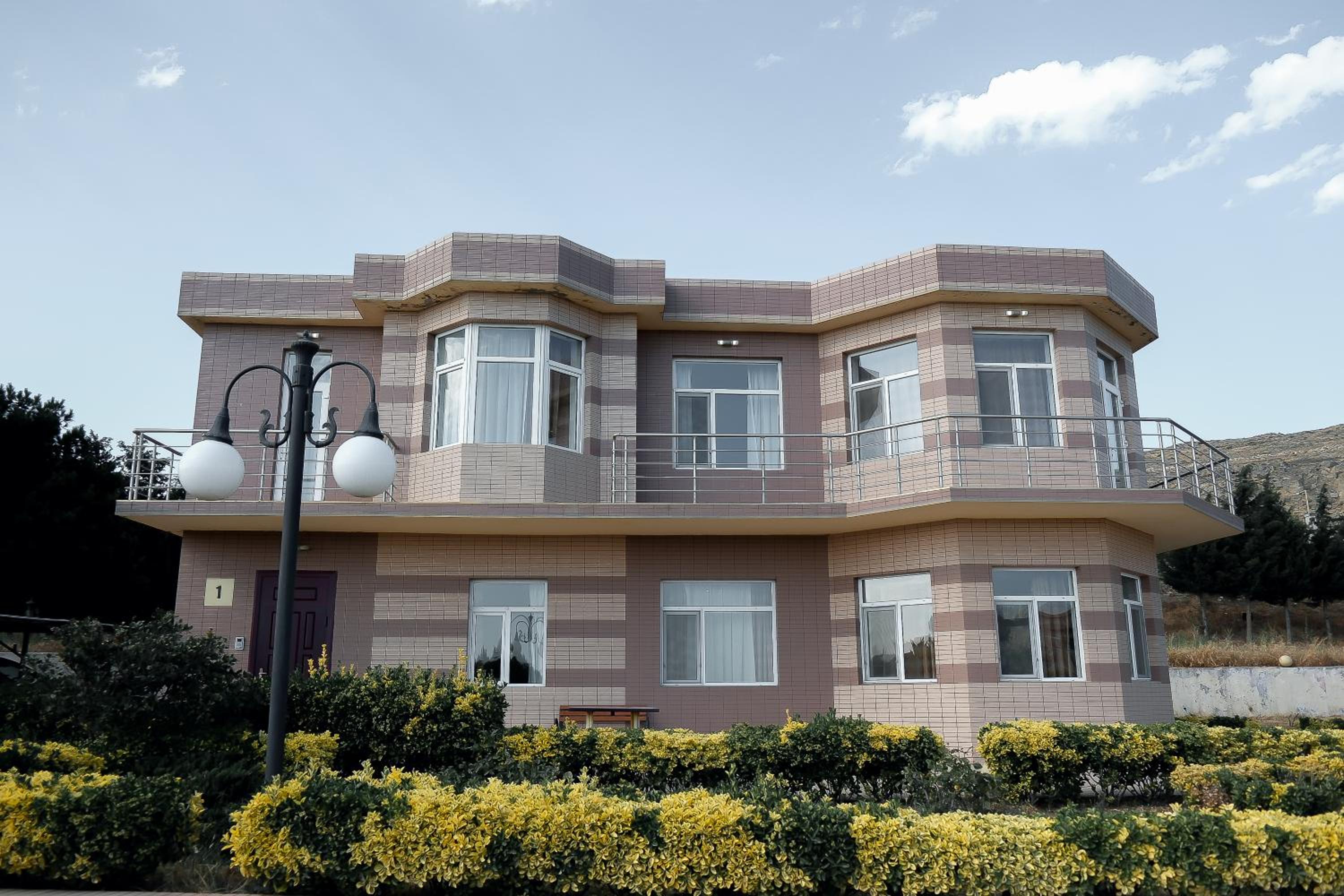 Xazri Villa Sea Side