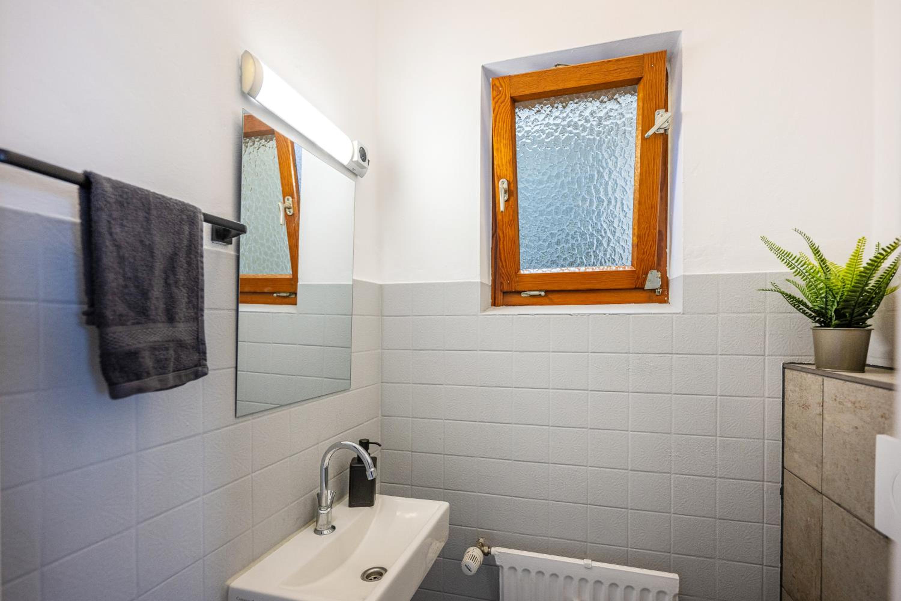 Untere Rheinblick-Oase Komfort mit 2 SZ Balkon
