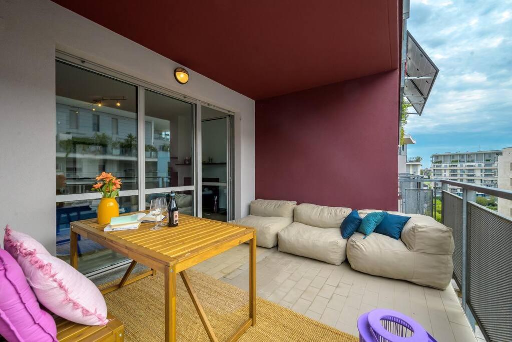 Near Duomo - Free Parking -Terrace - Metro - AC