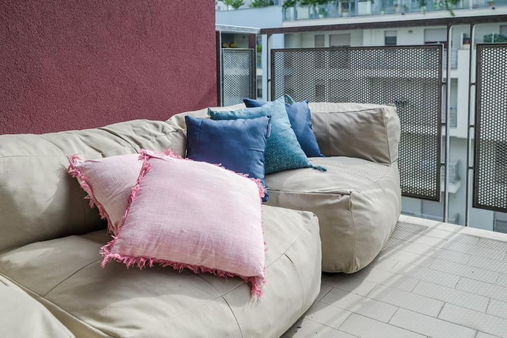 Near Duomo - Free Parking -Terrace - Metro - AC