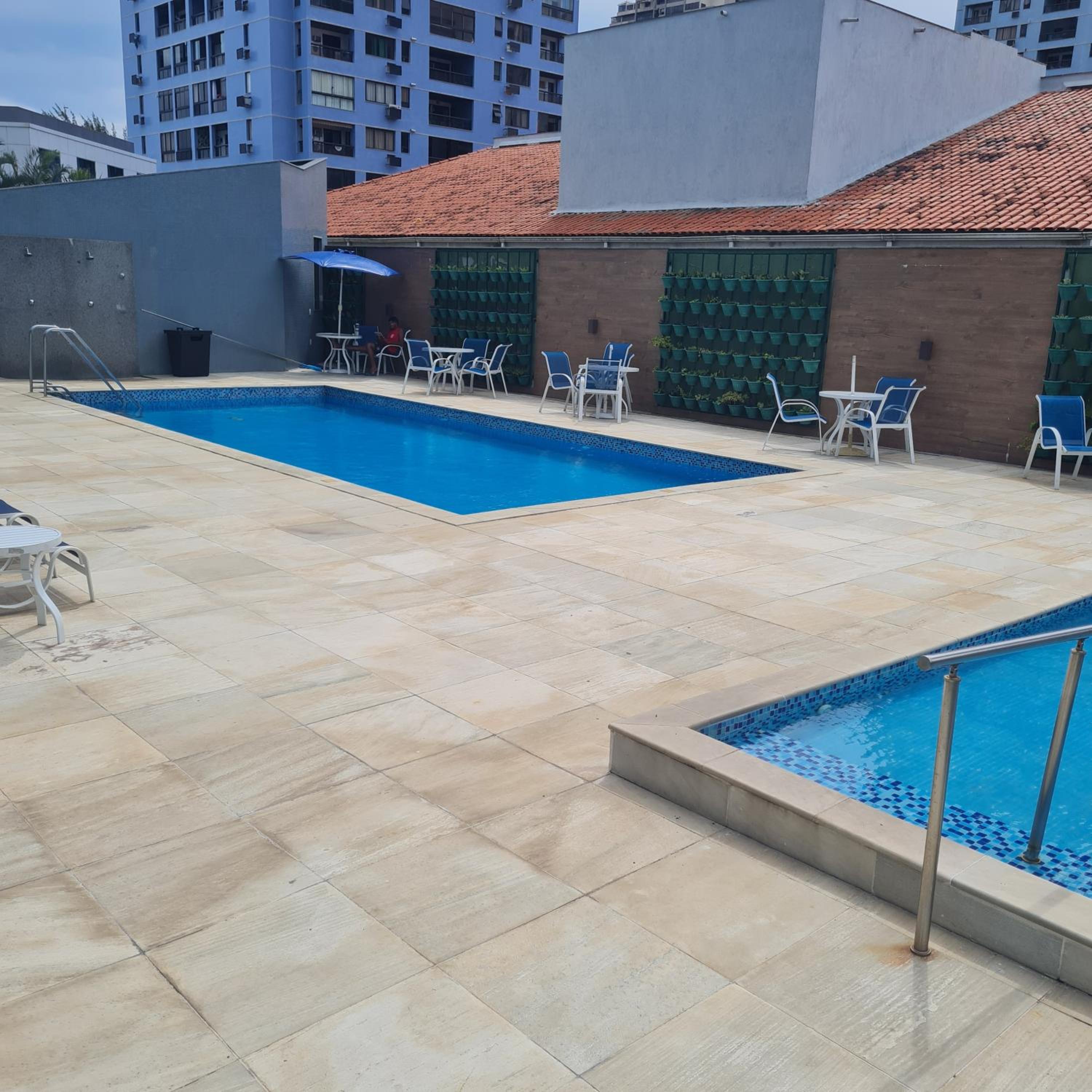 Apto frente praia-AlfaPark-Barra da Tijuca
