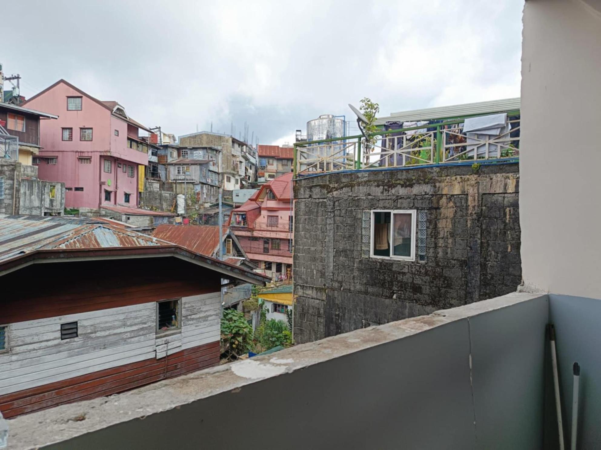 The Touch Affordable Baguio Apt view 3