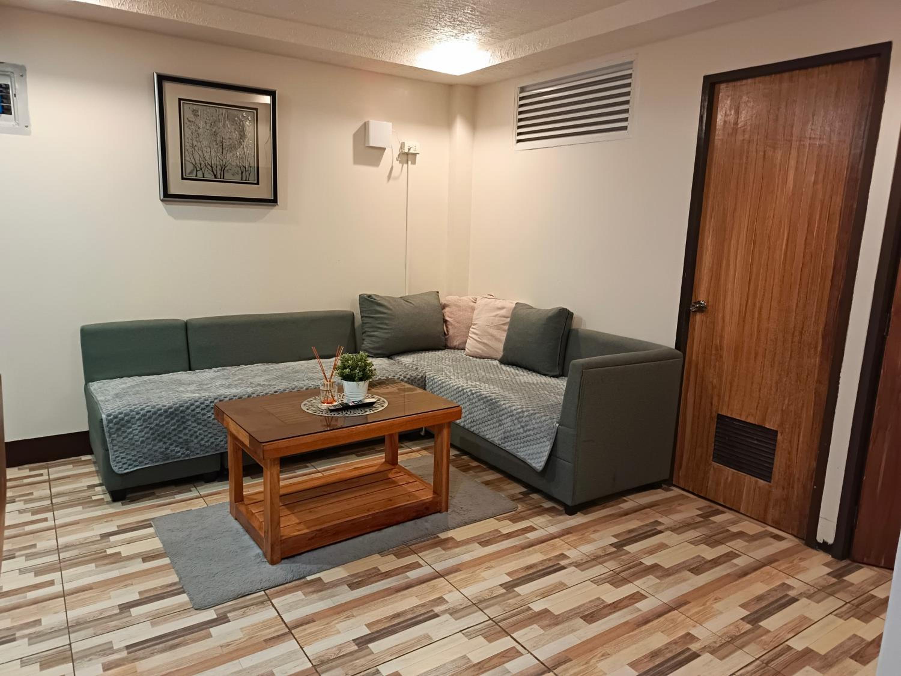 The Touch Affordable Baguio Apt view 4