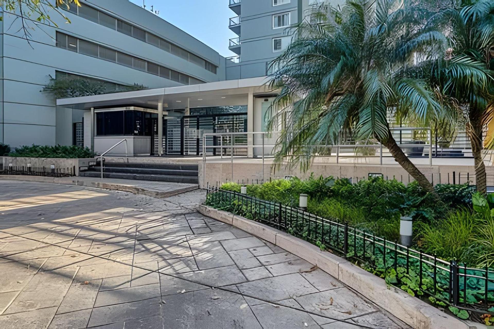 Experience Exclusive Chic Palermo High End Tower