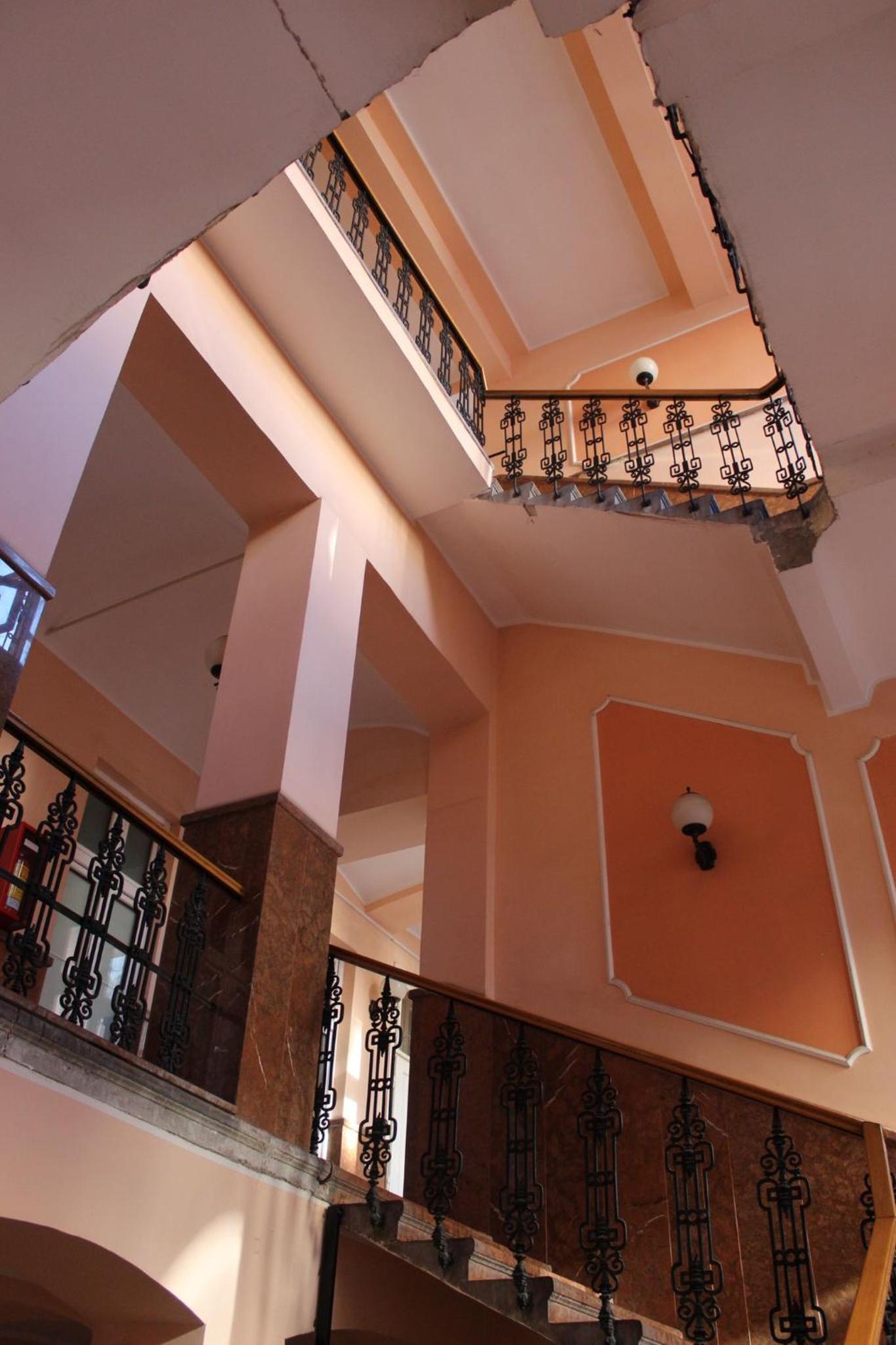 Ogi Apartments