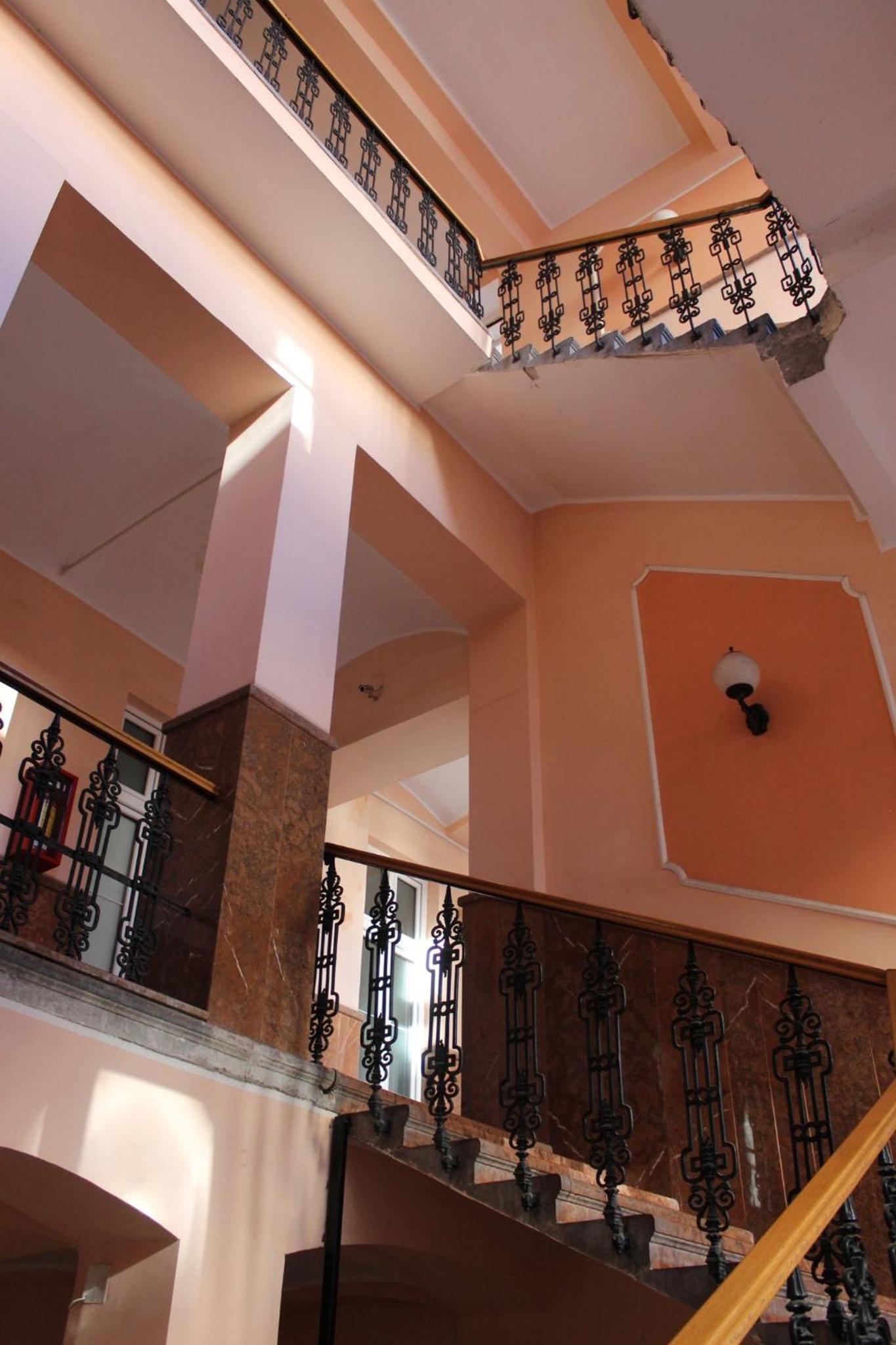 Ogi Apartments
