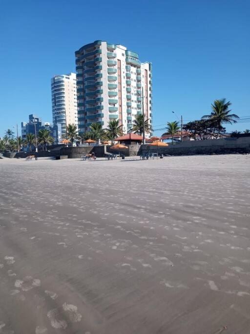 lindo apartamento frente mar