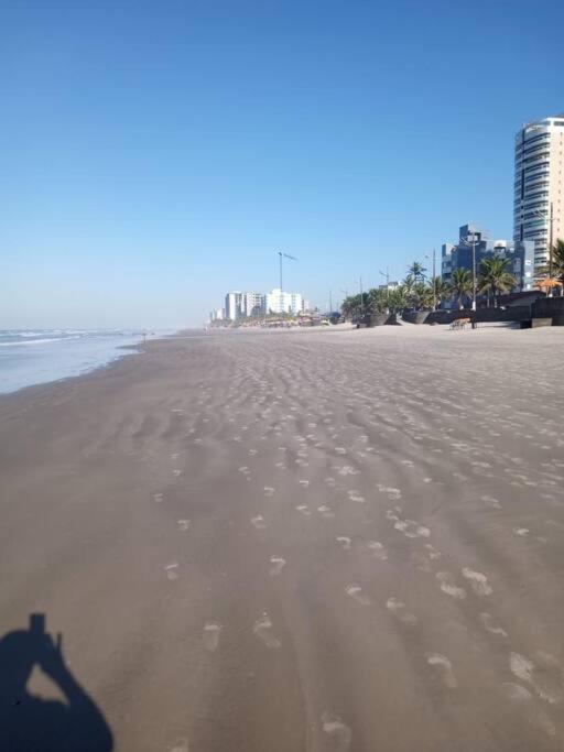 lindo apartamento frente mar