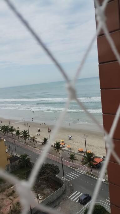 lindo apartamento frente mar