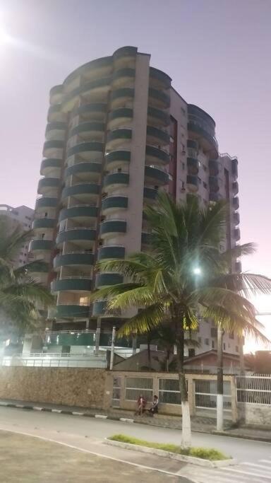 lindo apartamento frente mar