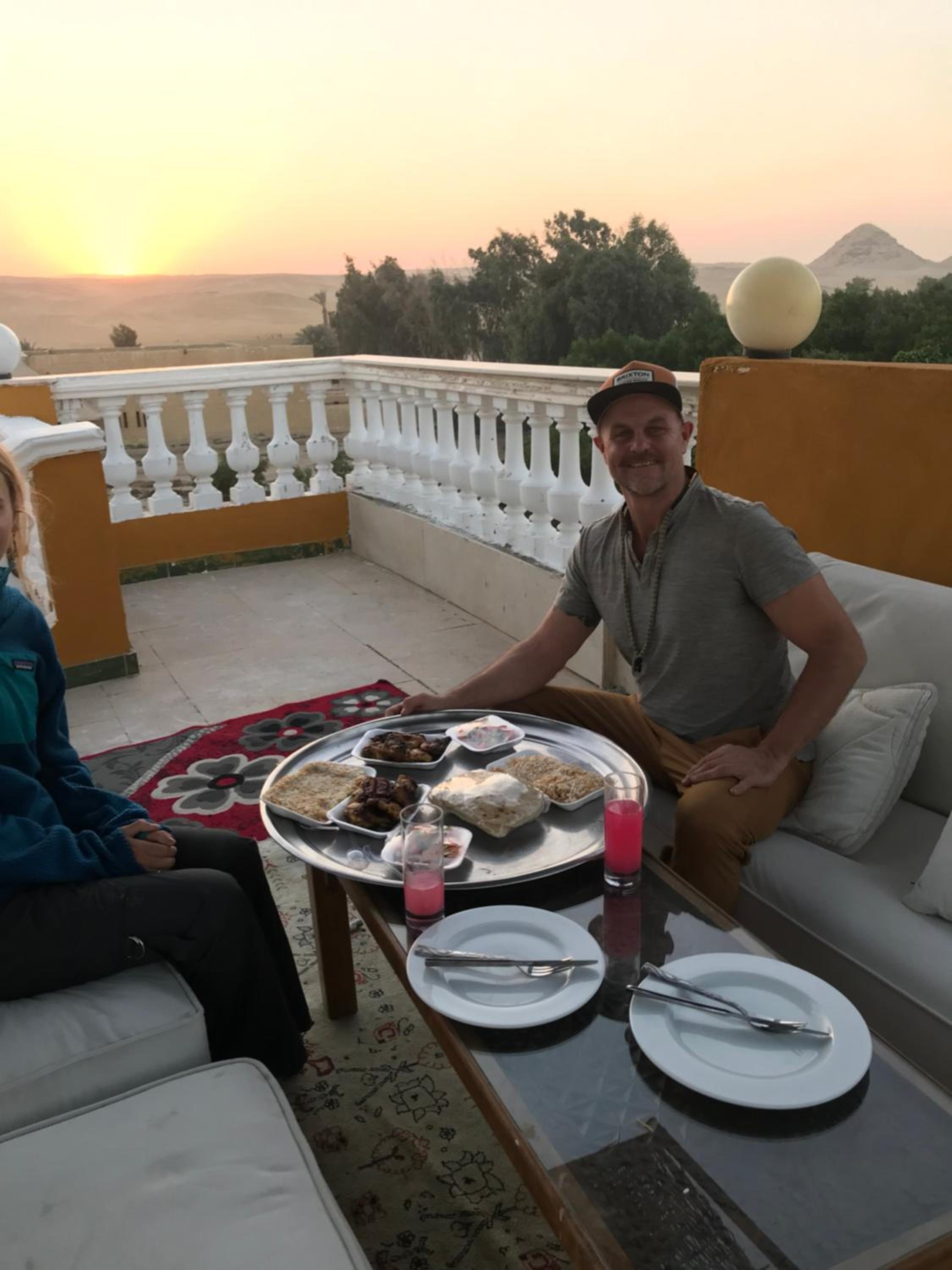 Sakkara pyramid inn hotel