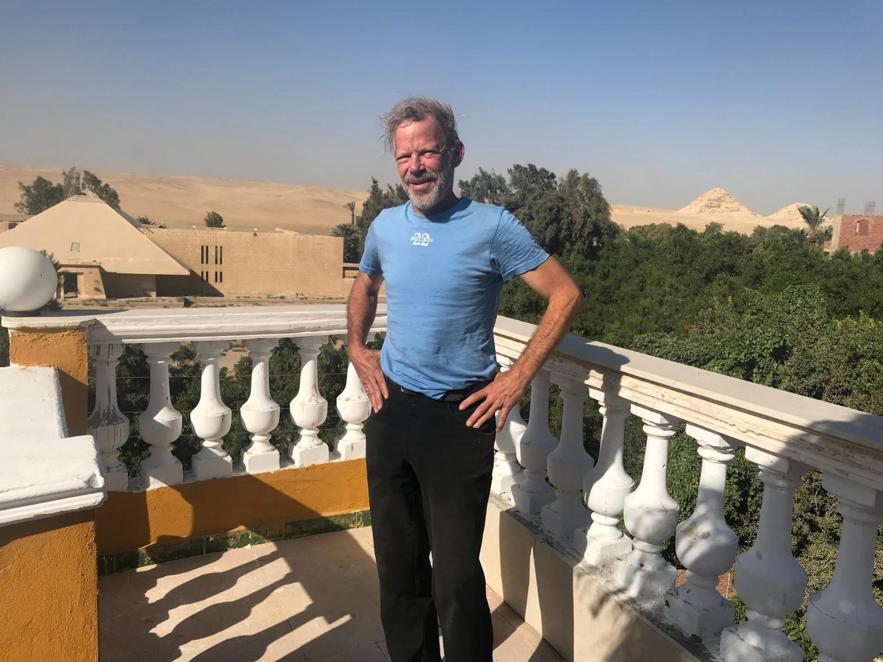 Sakkara pyramid inn hotel