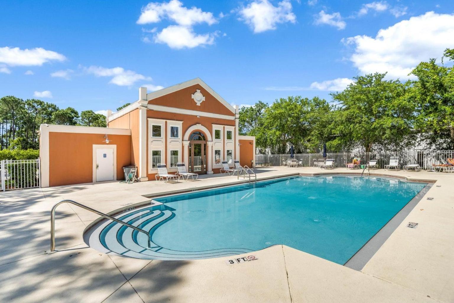 Marl-Inn Blue -- Villas of Frangista-Private Pool