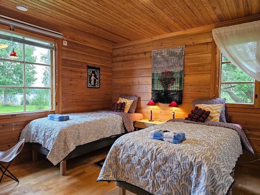 Spacious 3BR Riverside Villa with Private Sauna