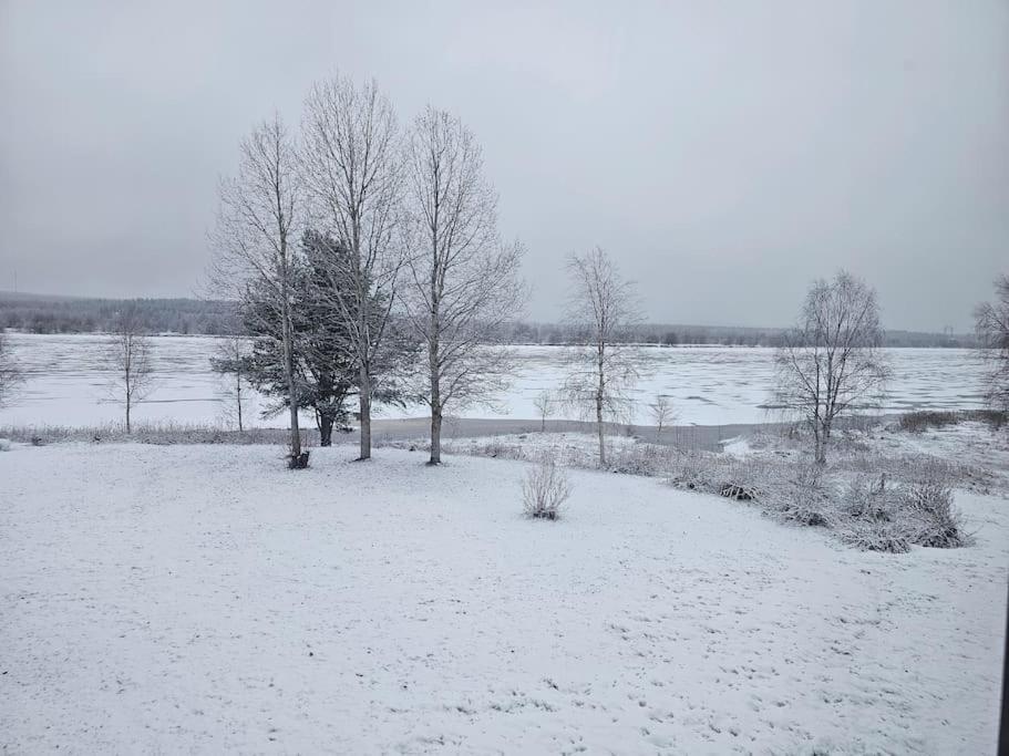 Spacious 3BR Riverside Villa with Private Sauna