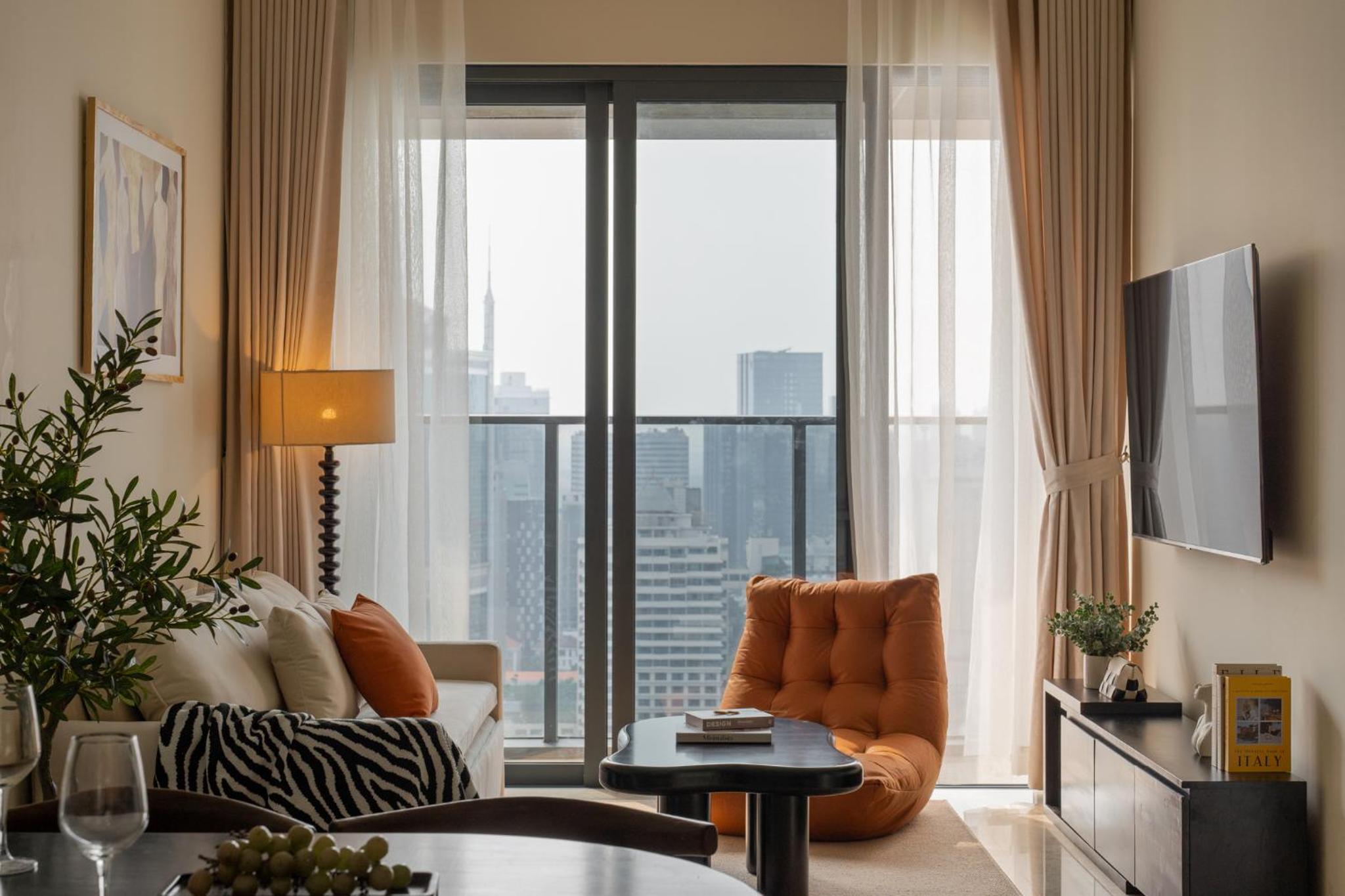 MarQ District 1 Elite Apartel by SSens