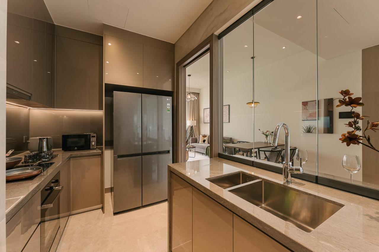 MarQ District 1 Elite Apartel by SSens