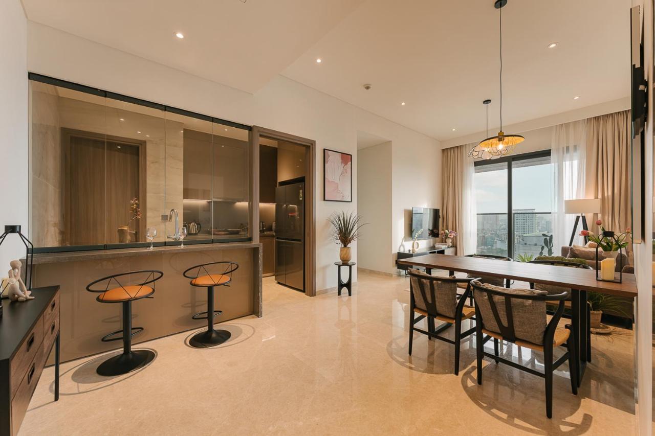MarQ District 1 Elite Apartel by SSens