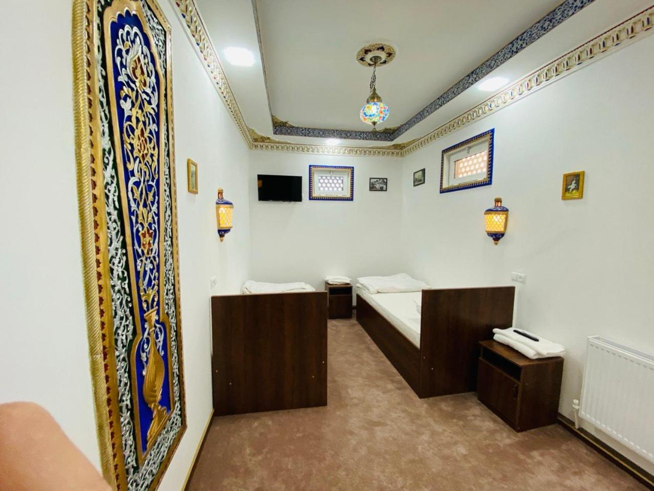 Hotel Shom