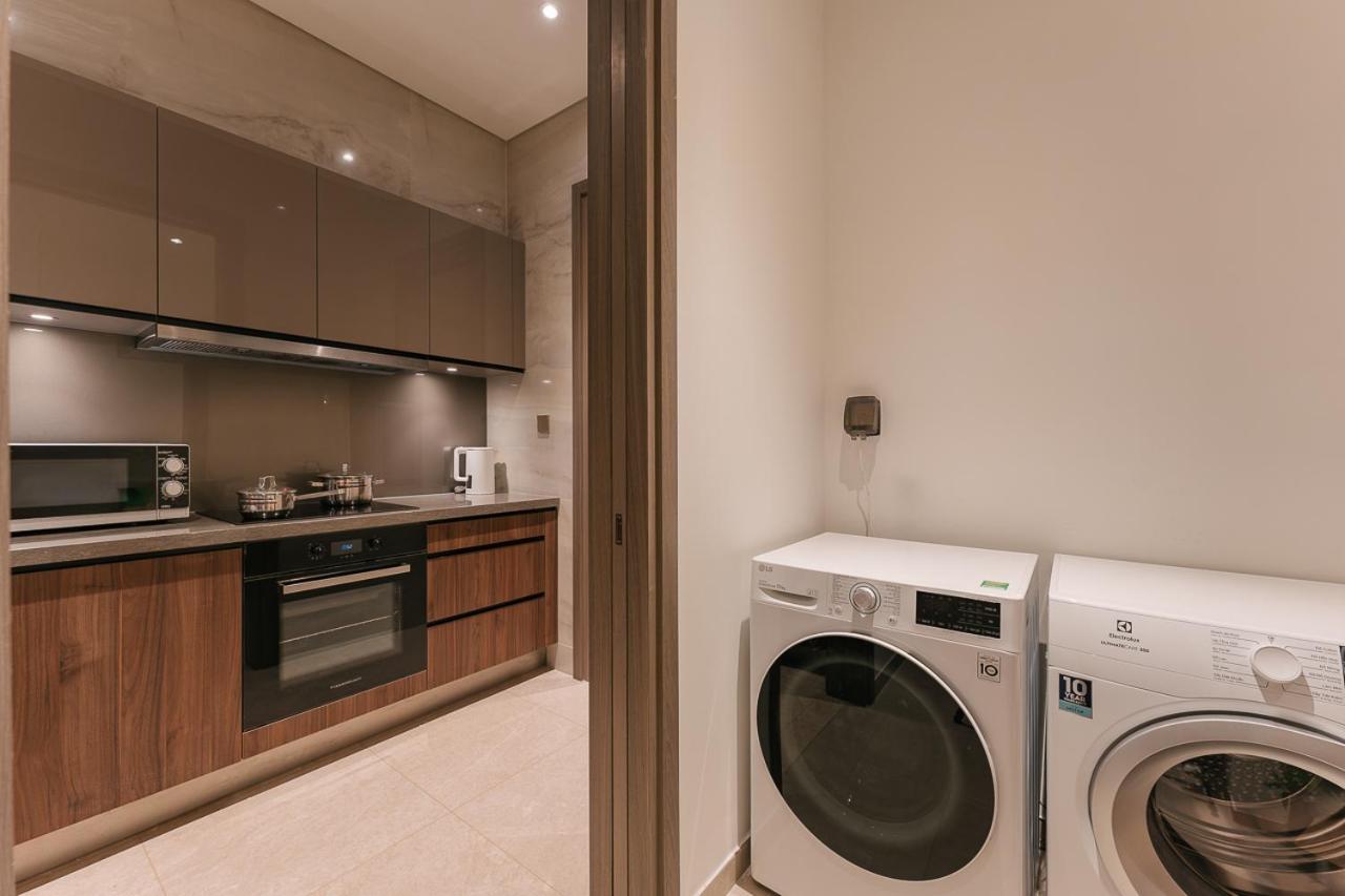 MarQ District 1 Elite Apartel by SSens