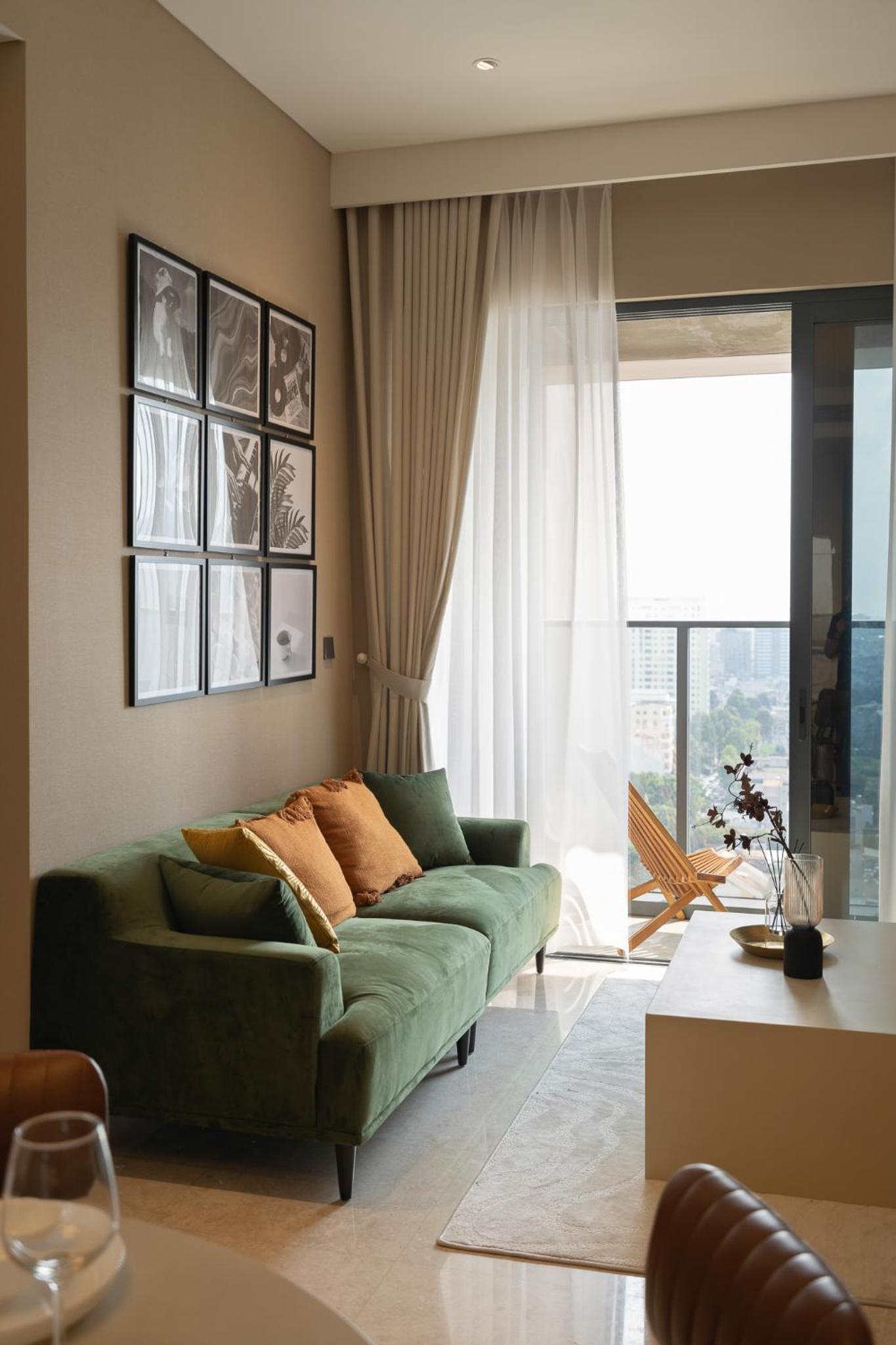 MarQ District 1 Elite Apartel by SSens