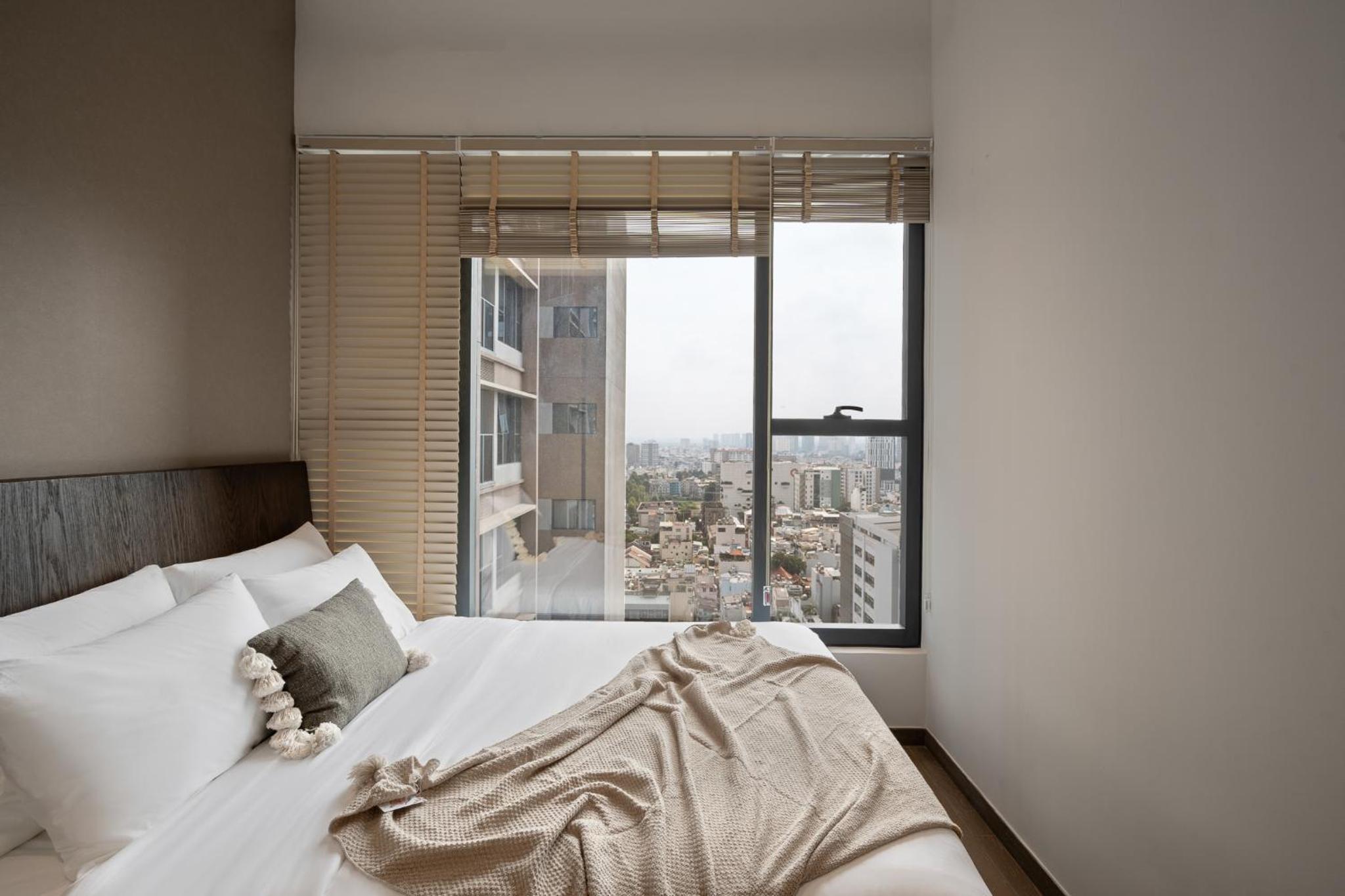 MarQ District 1 Elite Apartel by SSens