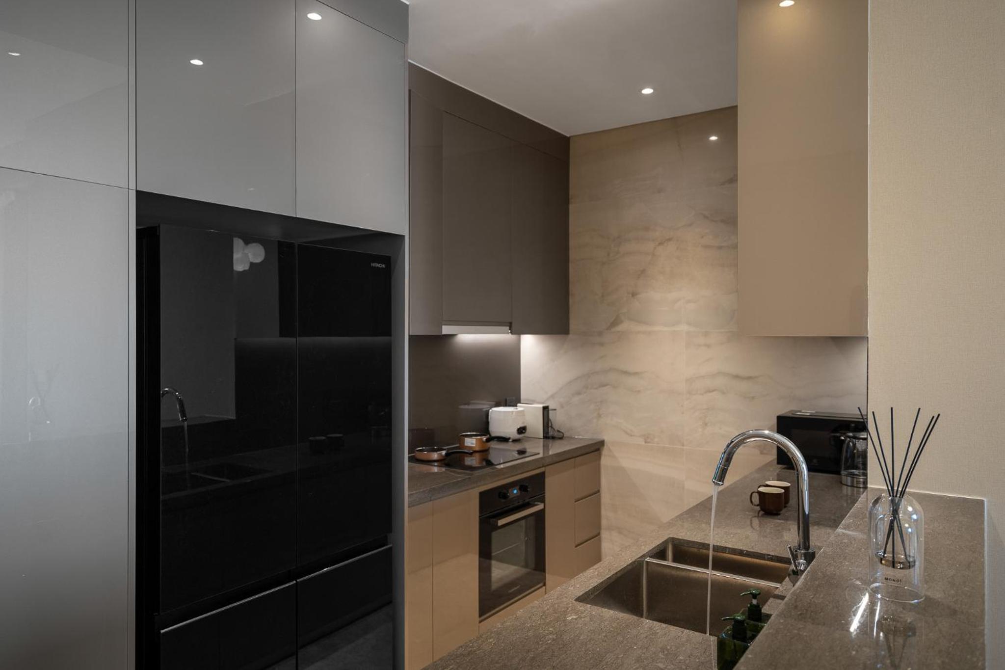 MarQ District 1 Elite Apartel by SSens