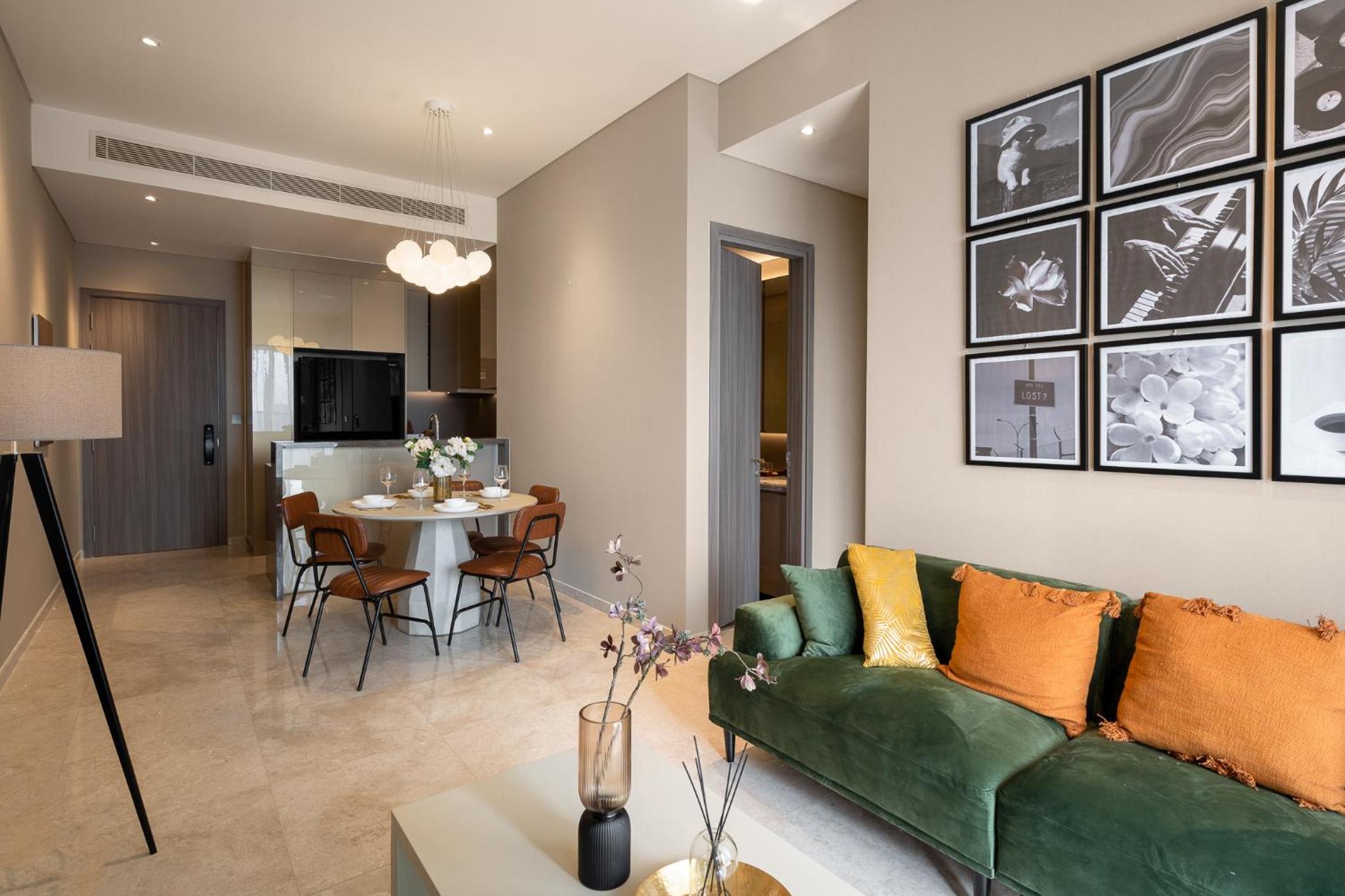 MarQ District 1 Elite Apartel by SSens