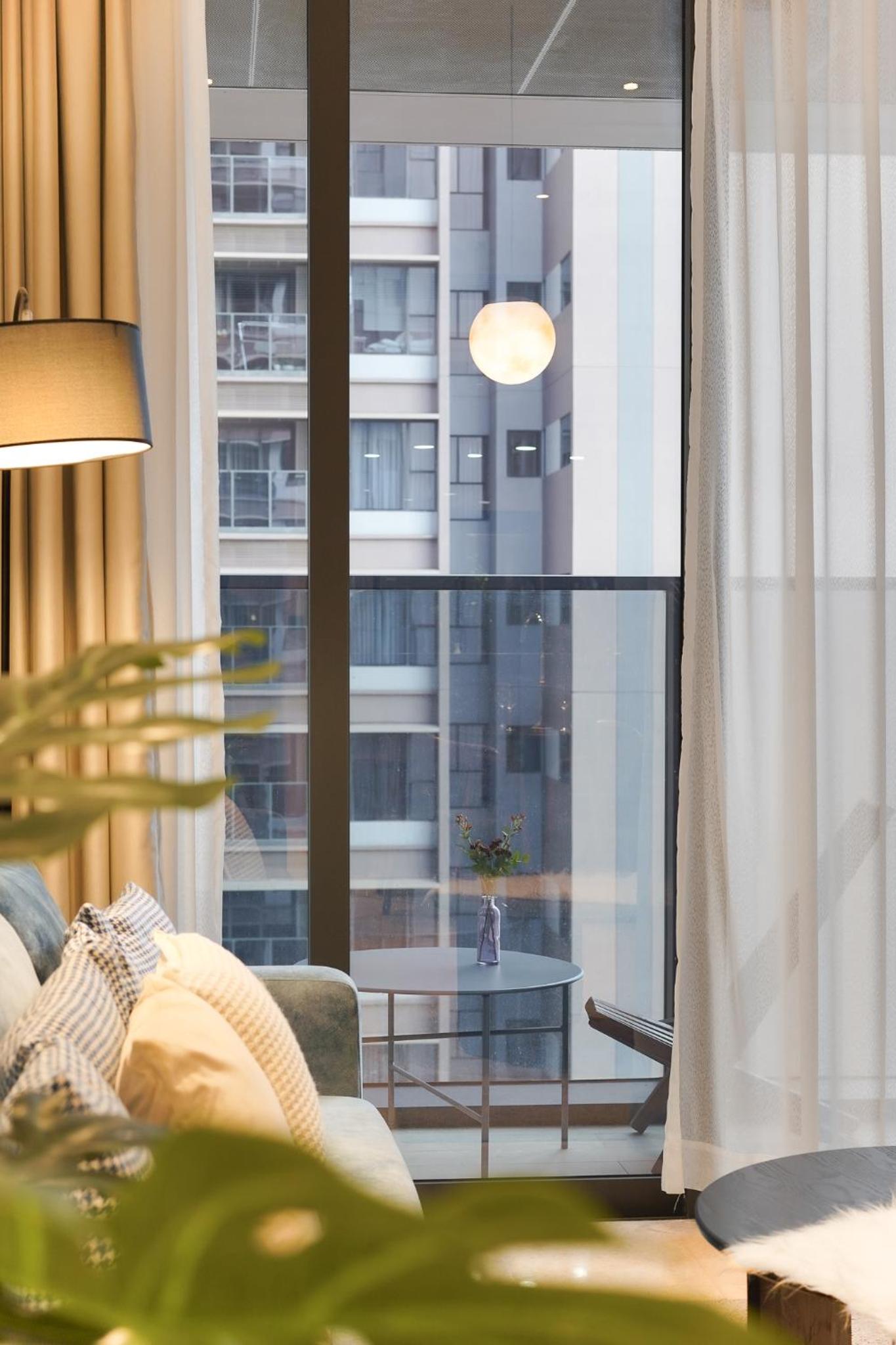 MarQ District 1 Elite Apartel by SSens