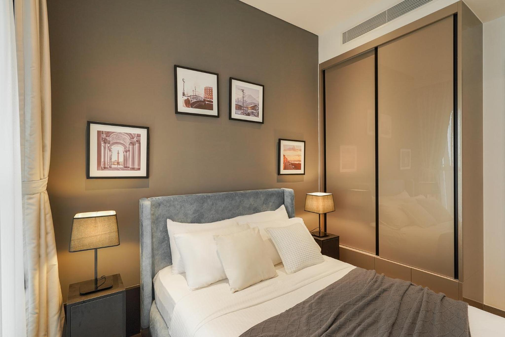 MarQ District 1 Elite Apartel by SSens