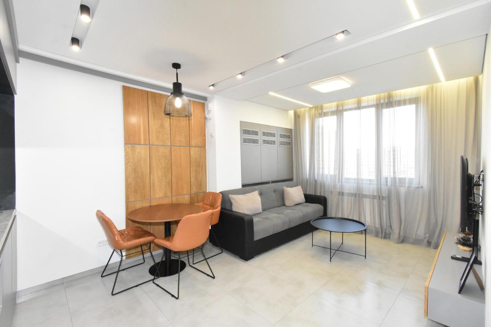 Koghbatsi street, 1 bedroom Modern, New Euro Renovated apartment KO333
