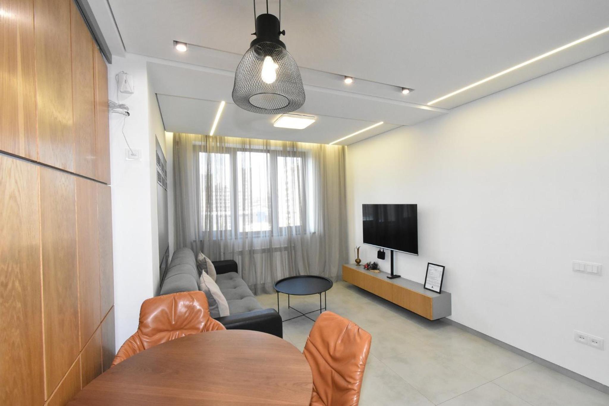 Koghbatsi street, 1 bedroom Modern, New Euro Renovated apartment KO333